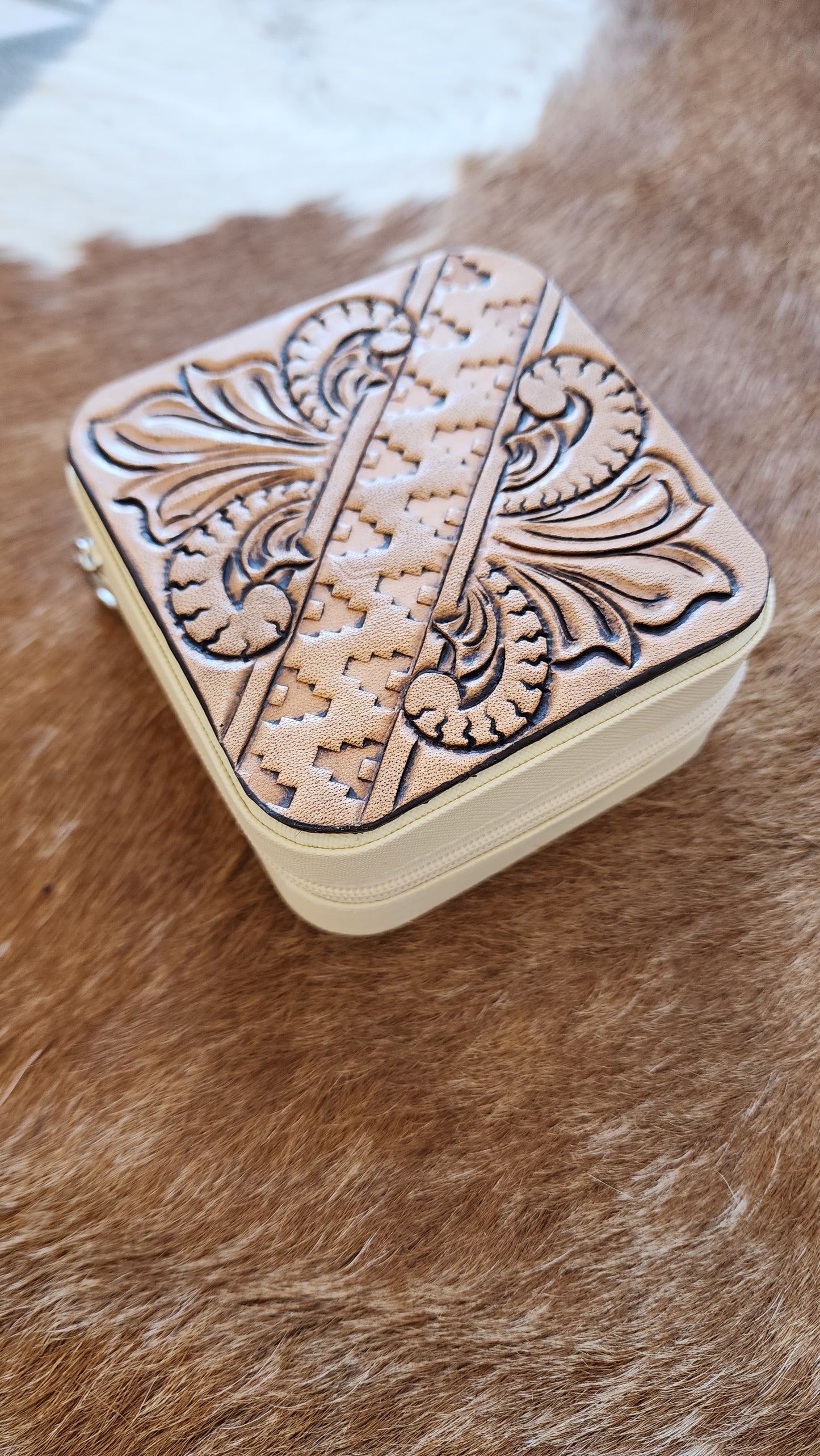 Jewelry boxes