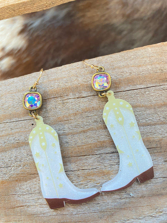 White boot earrings