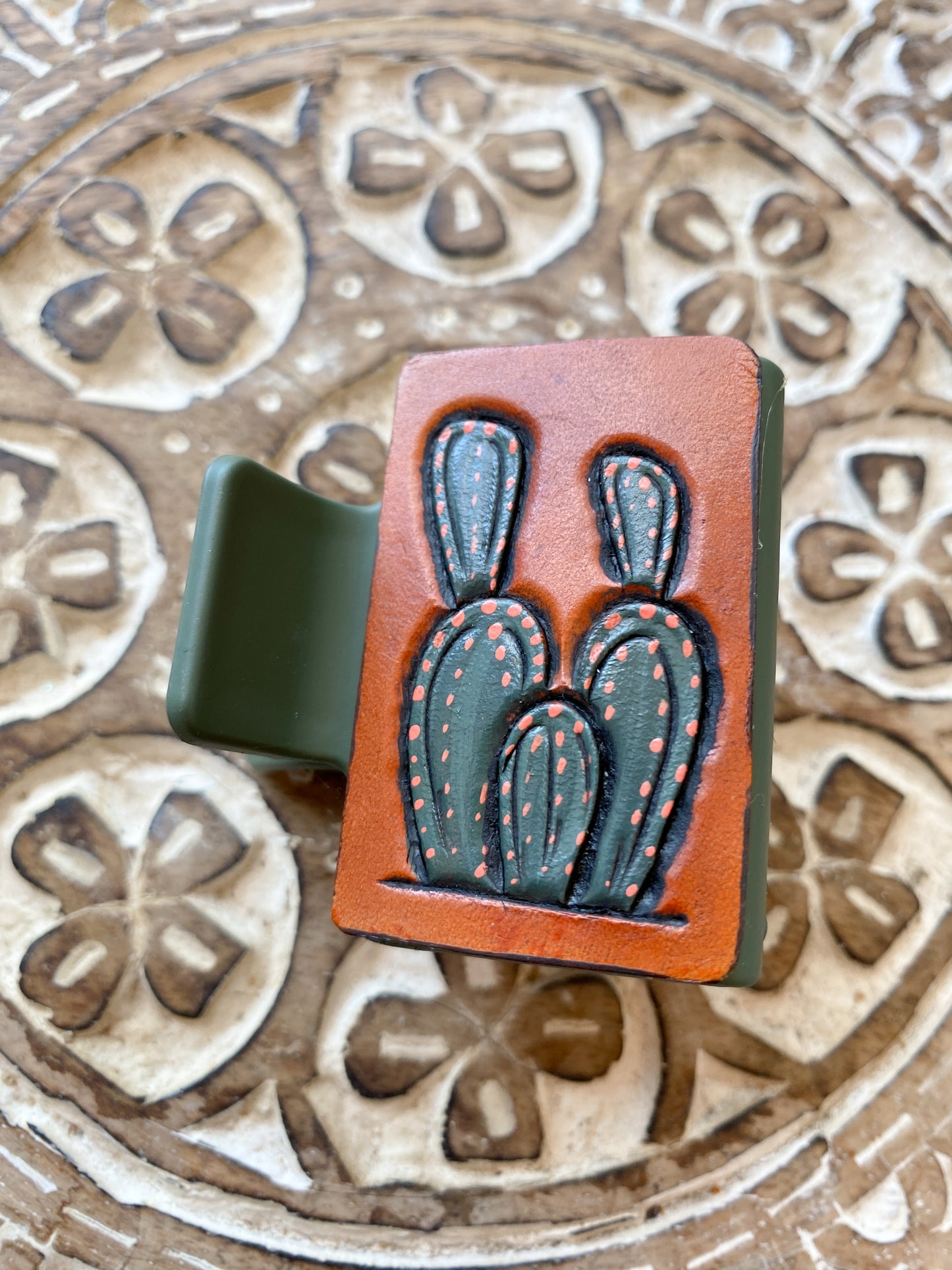 Tooled Claw Clip