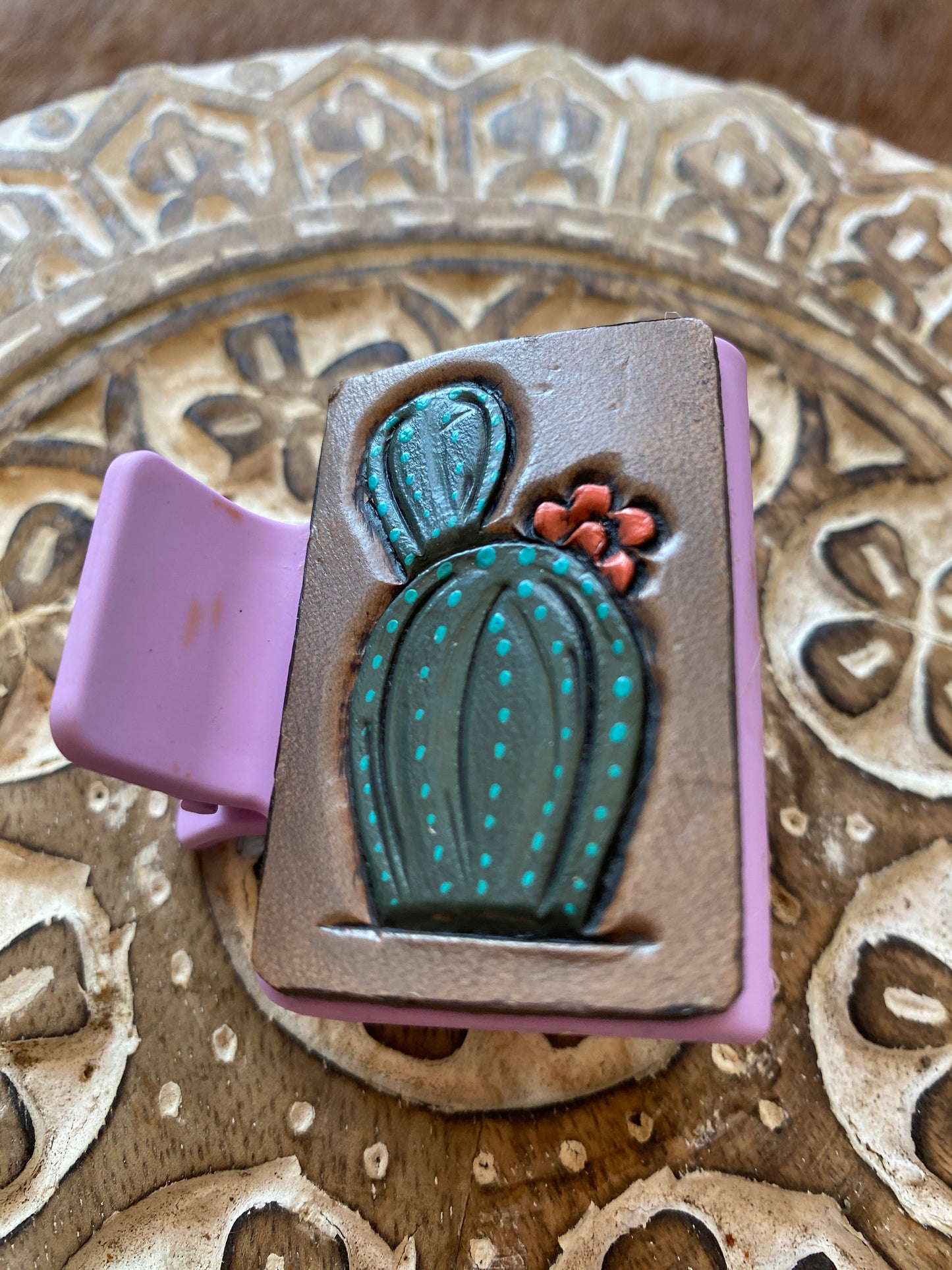 Tooled Claw Clip