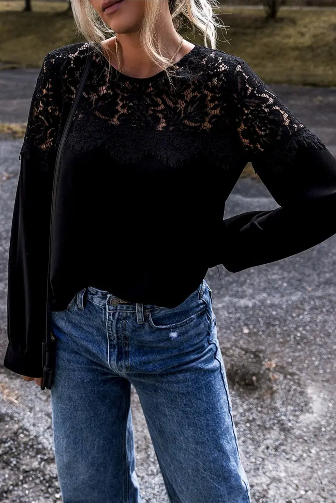 Lace Top- Black