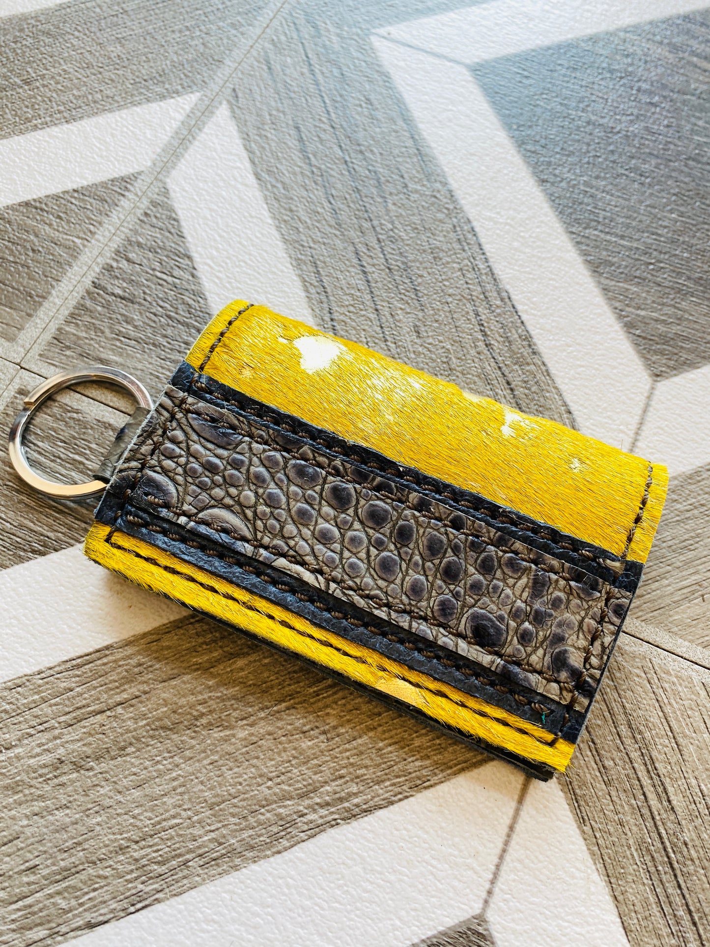 Cowhide card wallets