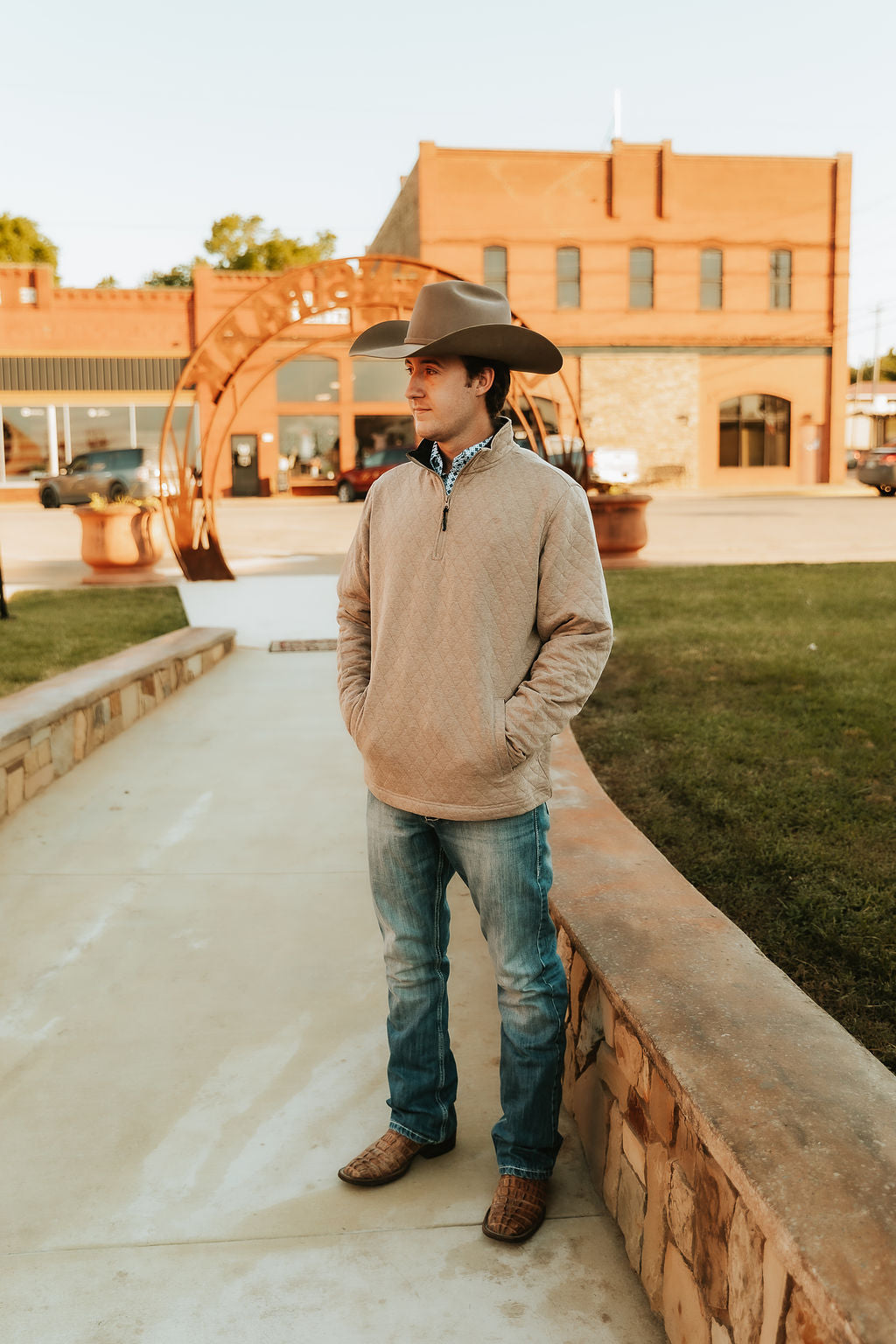 Quilted 1/4 Zip Pullover - Taupe