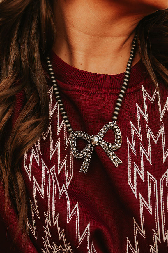Navajo Pearl Bow Necklace