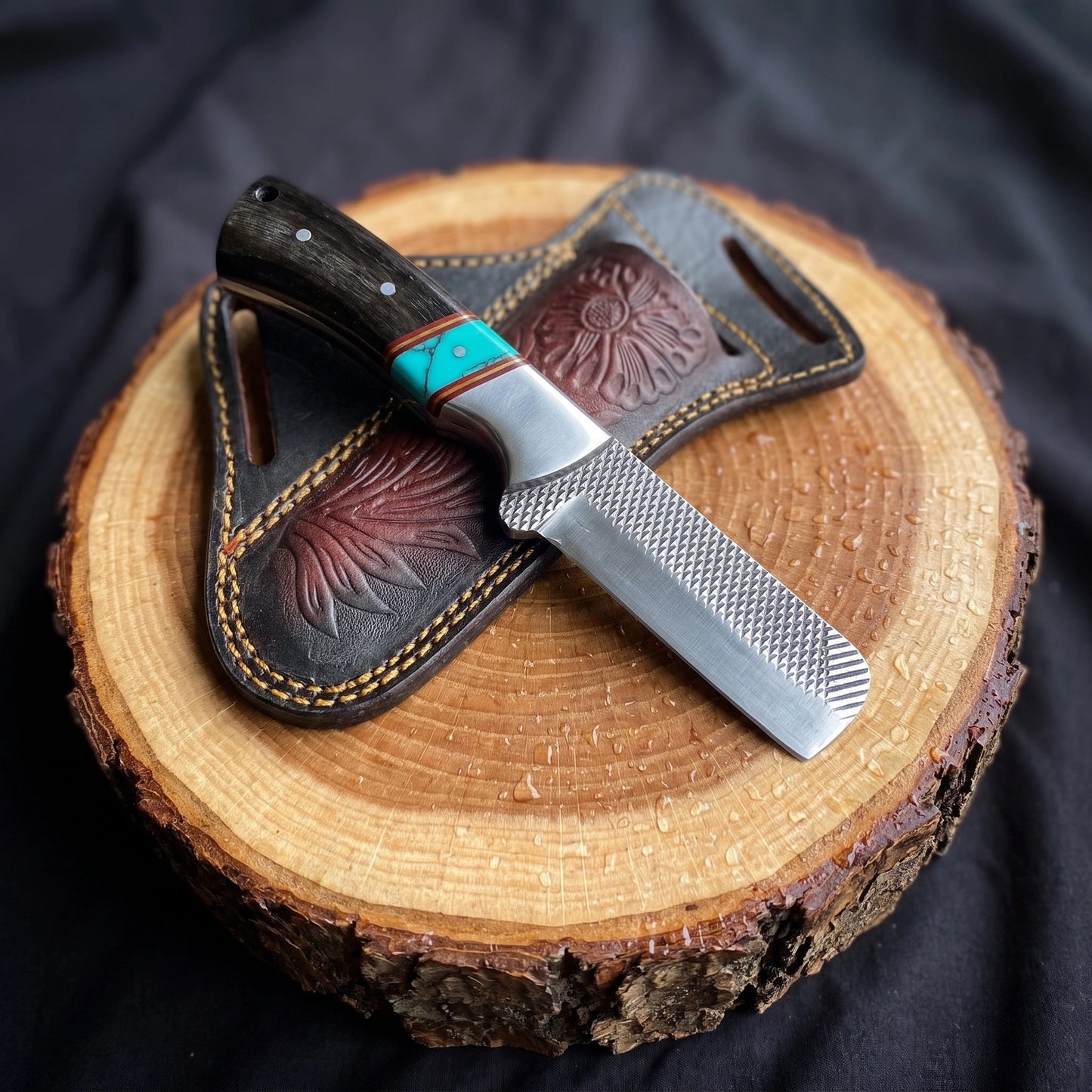 Sierra Turquoise Buffalo Horn Skinner