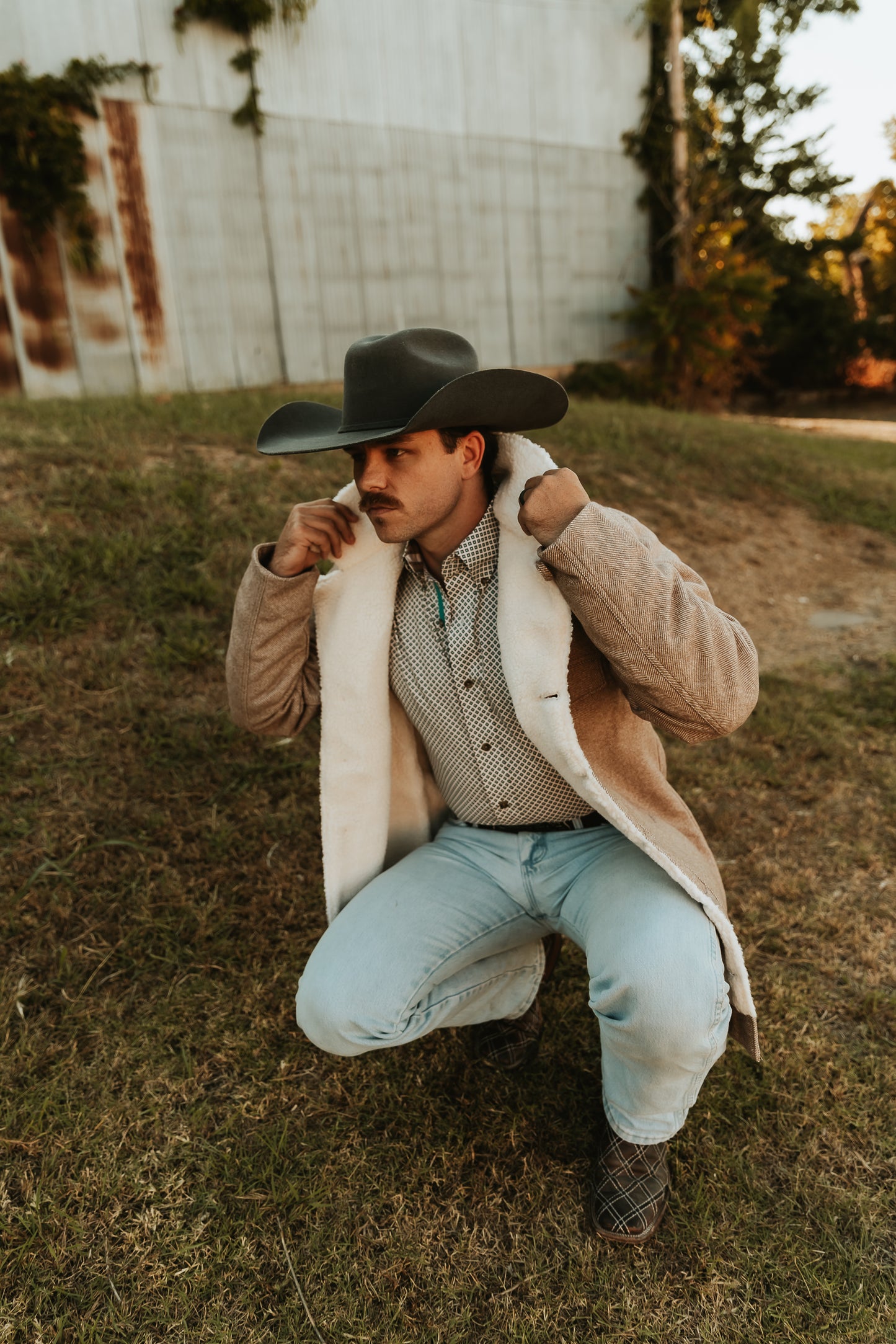 Cattleman's Tweed Sherpa Jacket - Neutral Brown