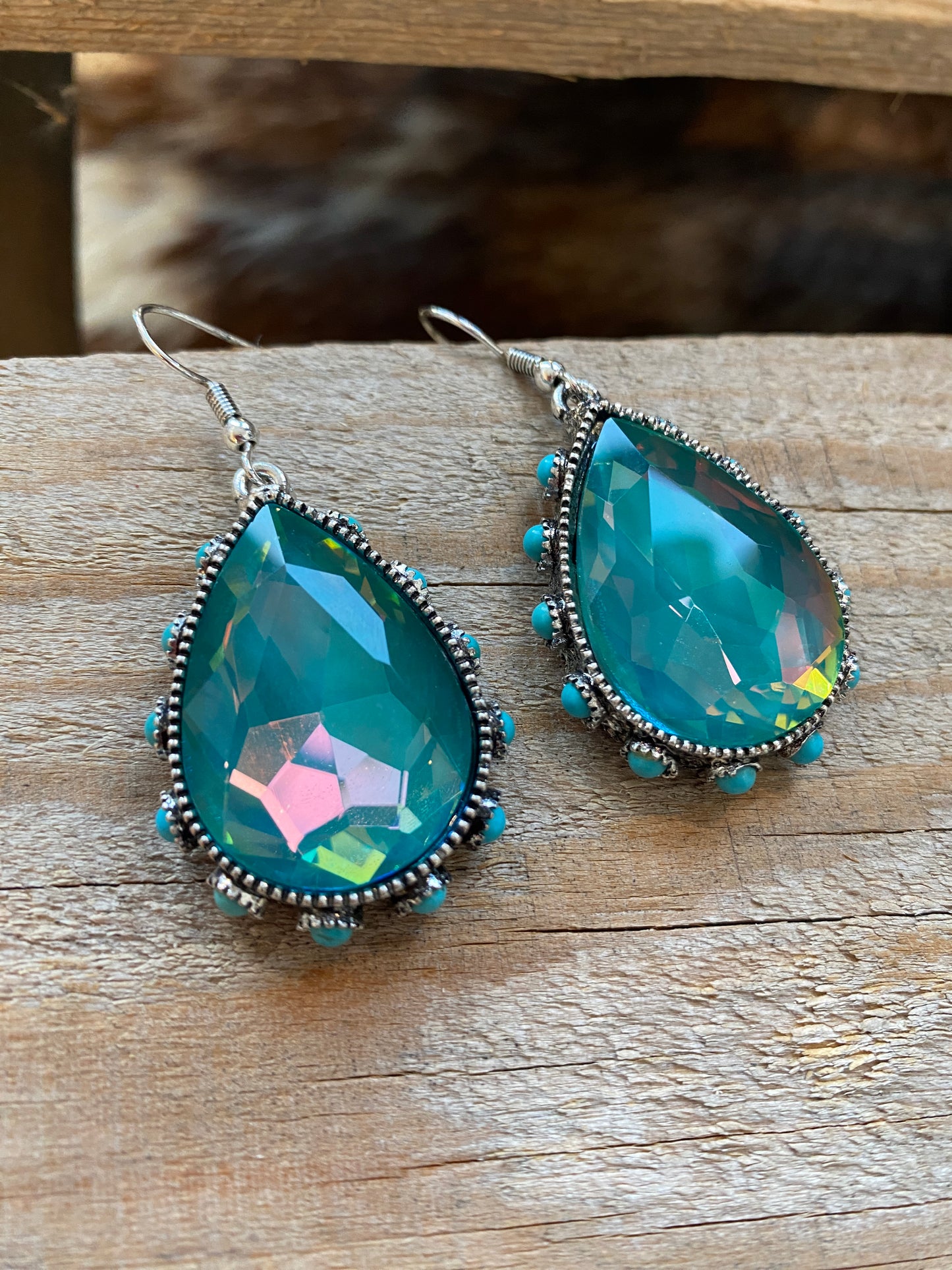 Tear drop earrings w/ turquoise stones