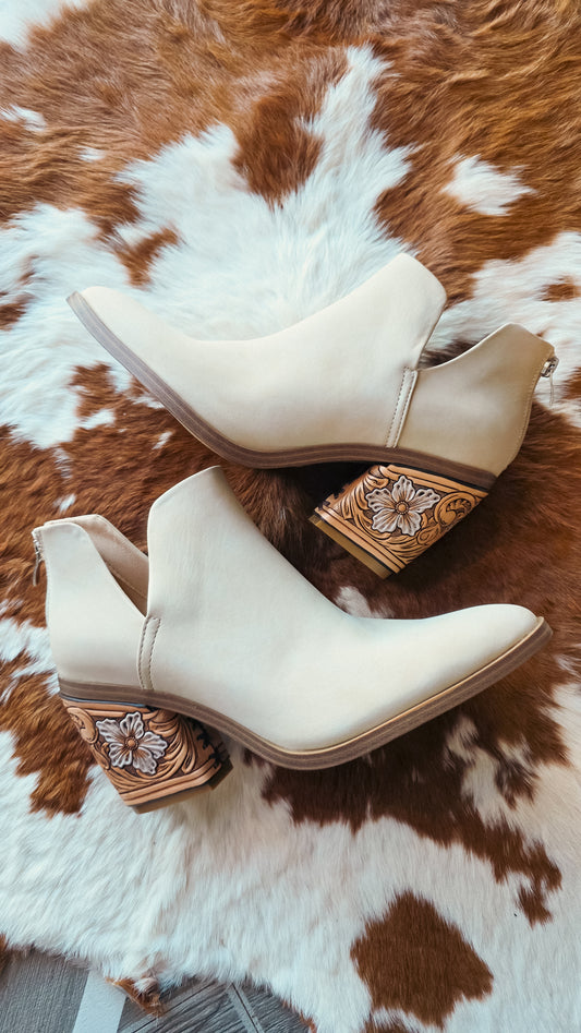Tooled Heels- Off White Booties