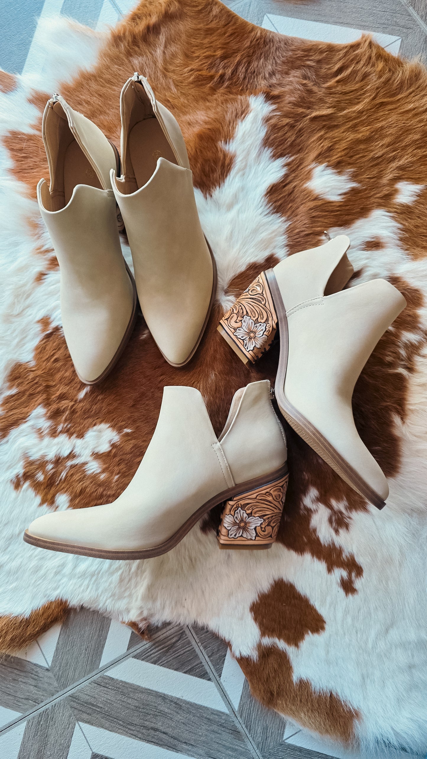 Tooled Heels- Off White Booties