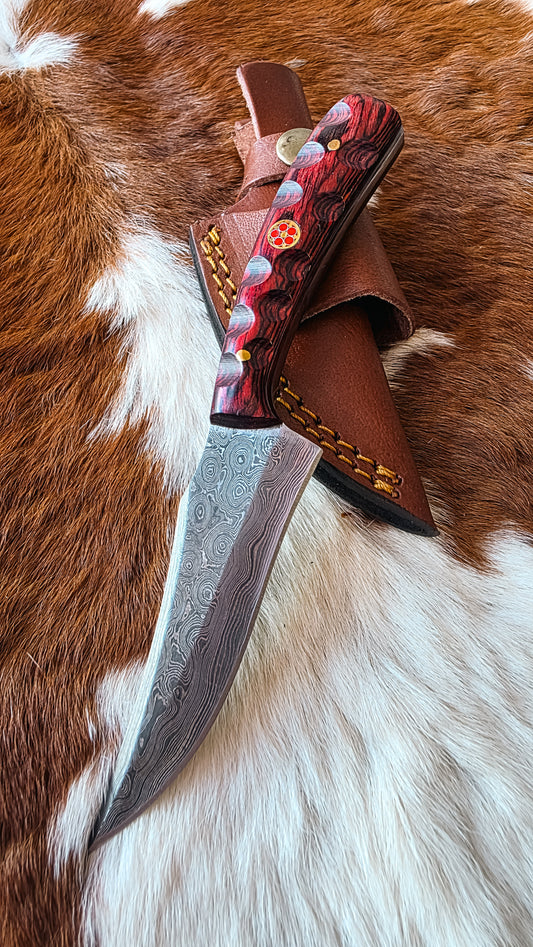 Red Wood Damascus Knife